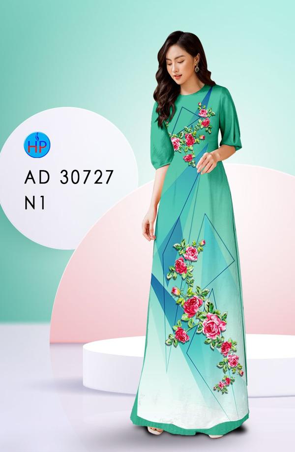 vai ao dai vua ra mat (4)